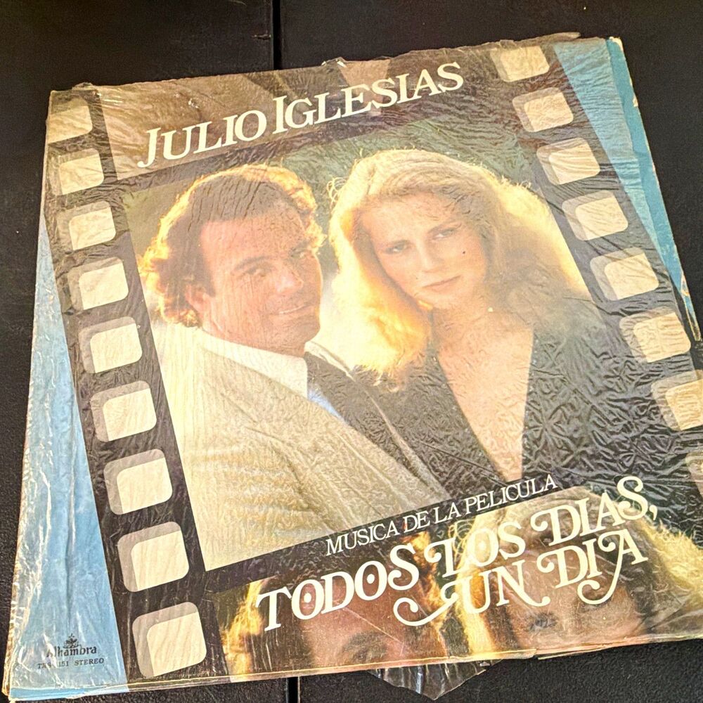 Julio Iglesias Todos Los Días, Un Día Vinyl LP Alhambra 7-35.151 Stereo